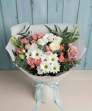 Букет цветов из:  Розы, Лизиантусы и Хризантемы в Галашках