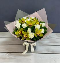 Букет цветов из:  Орхидеи и Розы в Галашках