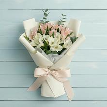 Букет цветов из:  Альстромерии в Галашках