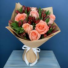 Букет цветов из:  Розы и Альстромерии #REPLACE_PRED# Галашках