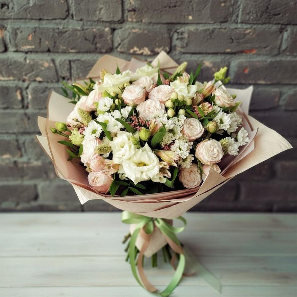 Букет цветов из: Альстромерии, Розы и Хризантемы в Галашках